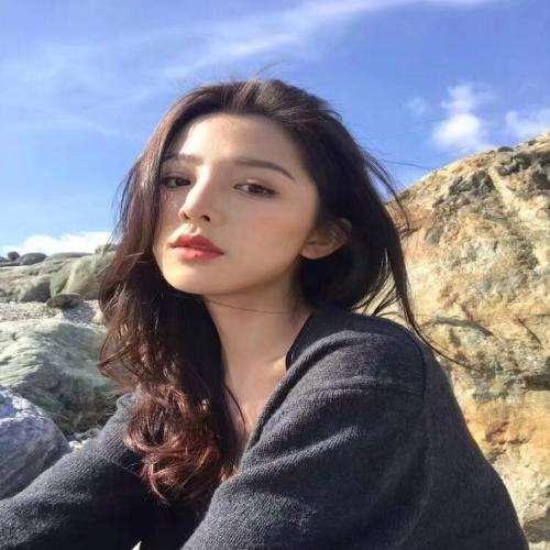 把腿杠起横冲直撞
