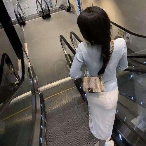 辣手摧花