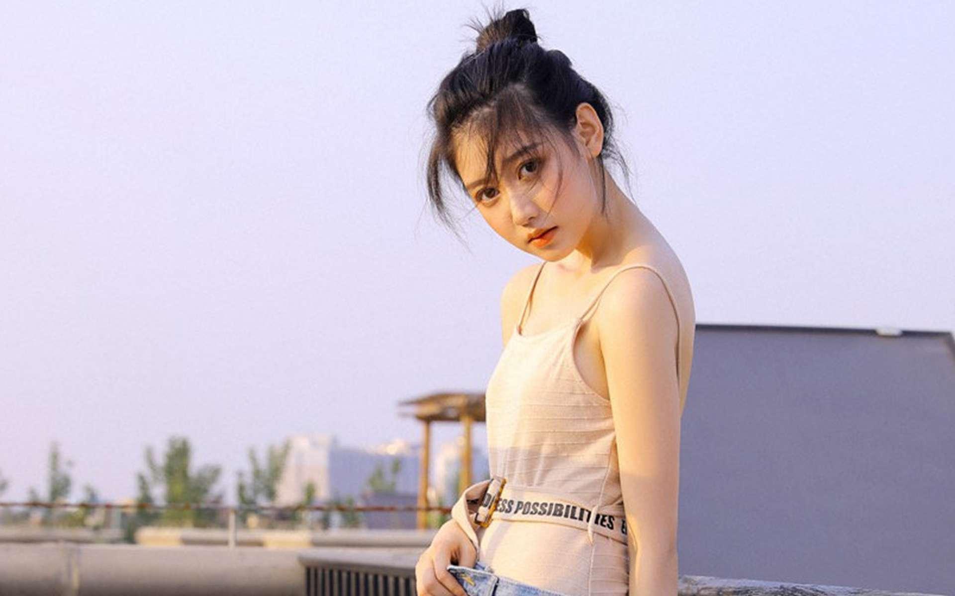 古一楠笑了