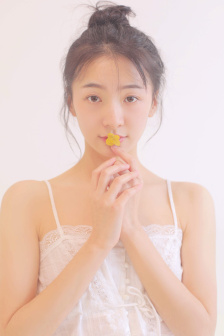 高調(diào)亮相