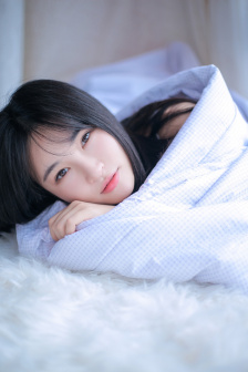 輕松勝出