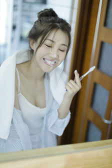 眼底腳下
